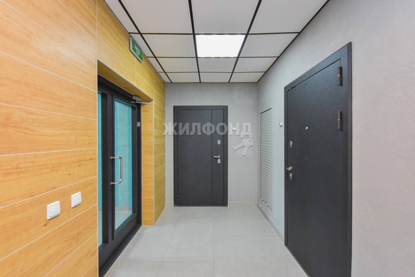 
   Продам 3-комнатную, 71.3 м², Сухарная ул, 109

. Фото 35.