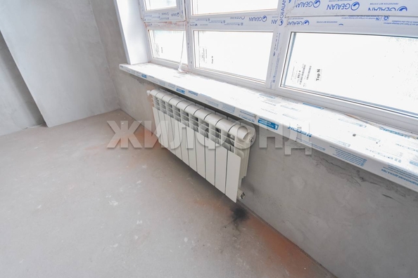 
   Продам 3-комнатную, 71.3 м², Сухарная ул, 109

. Фото 21.
