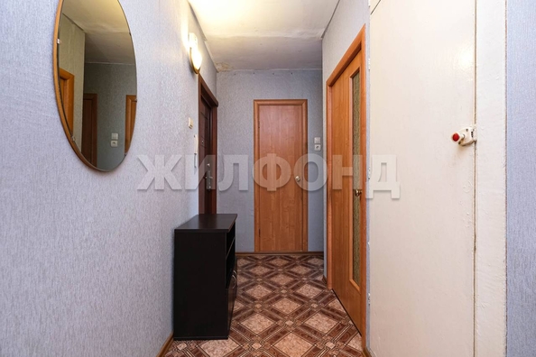 
  Продается 3-комн. квартира, 62.5 м², Ленинградская ул, д. 182
. Фото 13.