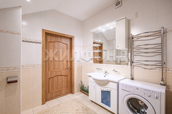 
   Продам дом, 230 м², Юный Ленинец

. Фото 12.