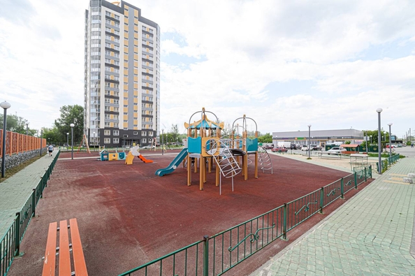 
   Продам 2-комнатную, 55.5 м², Междуреченская ул, 3

. Фото 35.