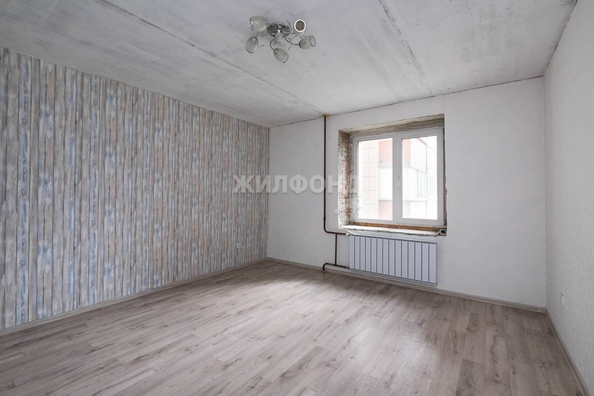 
   Продам 2-комнатную, 68.9 м², Герцена ул, 1/1

. Фото 4.