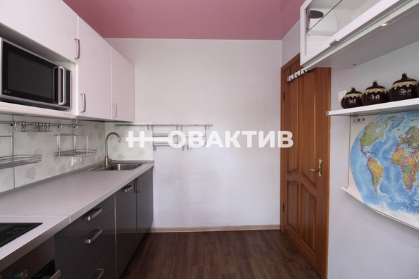 
   Продам 3-комнатную, 59.5 м², Российская ул, 26

. Фото 14.