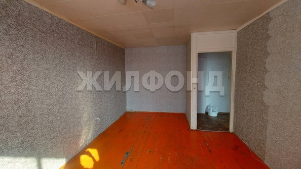 
   Продам 1-комнатную, 30 м², Микрорайон тер, 6

. Фото 5.