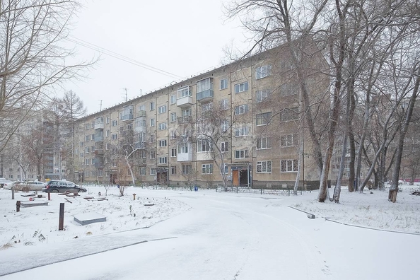 
   Продам 2-комнатную, 43.9 м², Танкистов ул, 7

. Фото 6.