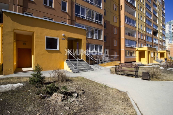 
   Продам 2-комнатную, 52.4 м², Закаменский мкр, 14

. Фото 16.