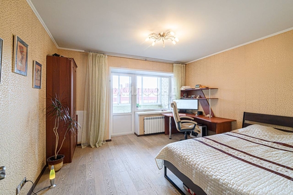 
   Продам 4-комнатную, 124.3 м², Вертковская ул, 42

. Фото 24.