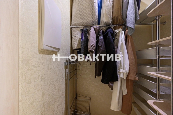 
   Продам 3-комнатную, 67.5 м², 1-е Мочищенское ш, 150

. Фото 5.