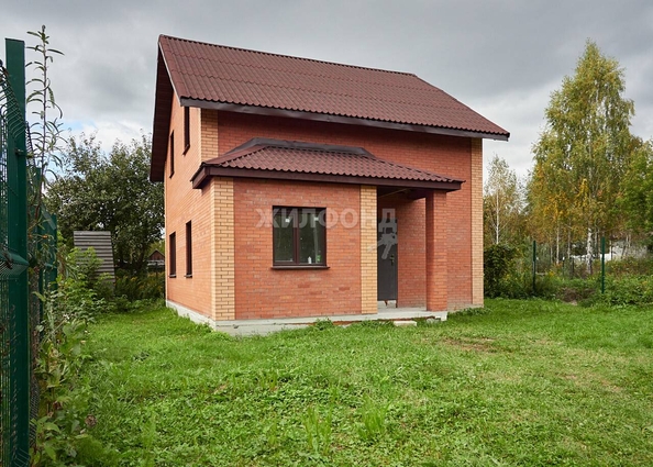 
   Продам дом, 100.8 м², Новосибирск

. Фото 3.