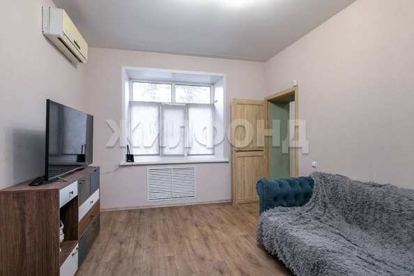 
   Продам 2-комнатную, 50.1 м², Аэропорт ул, 5

. Фото 6.