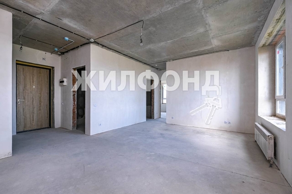 
   Продам 3-комнатную, 60.5 м², Горский мкр, 14

. Фото 3.