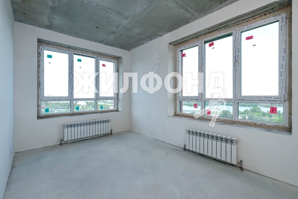 
   Продам 3-комнатную, 60.5 м², Горский мкр, 14

. Фото 15.