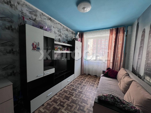 
   Продам 3-комнатную, 74 м², Заречная ул, 6

. Фото 2.