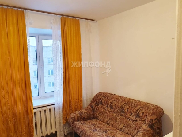 
   Продам комнату, 8 м², Зорге ул, 46

. Фото 2.