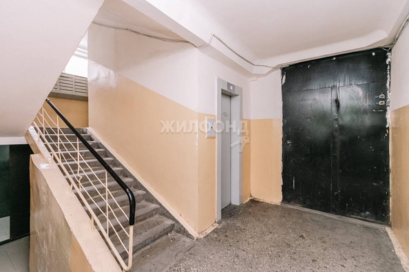 
   Продам 1-комнатную, 30 м², Связистов ул, 121

. Фото 15.