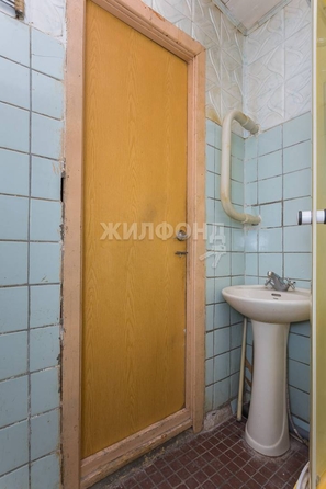 
   Продам 2-комнатную, 56.9 м², Курчатова ул, 7/6

. Фото 7.