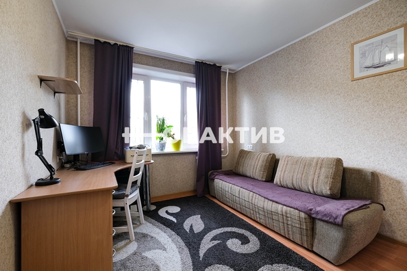 
   Продам 3-комнатную, 58.9 м², Полтавская ул, 45

. Фото 4.