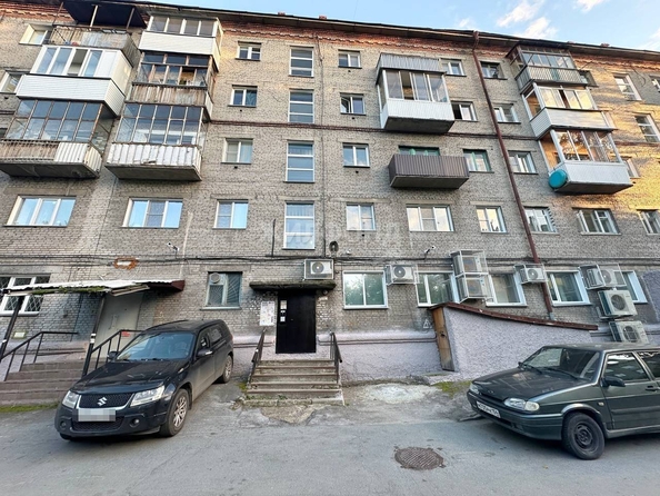 
   Продам 3-комнатную, 56.5 м², Гоголя ул, 1

. Фото 20.