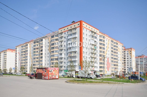 
   Продам 1-комнатную, 37.9 м², Петухова ул, 95

. Фото 30.