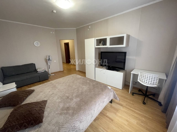 
   Продам 1-комнатную, 37.7 м², Крылова ул, 64/1

. Фото 4.