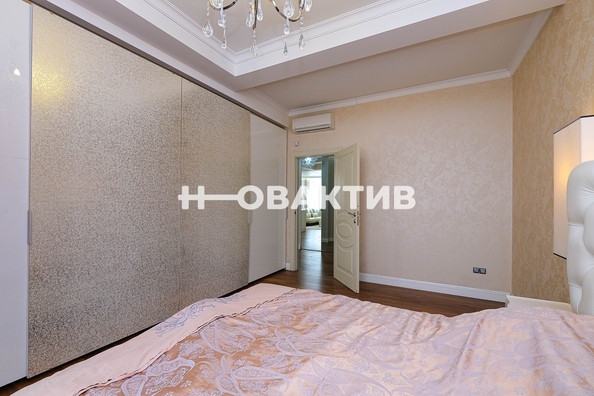 
   Продам 3-комнатную, 100.2 м², Чаплыгина ул, 93

. Фото 17.