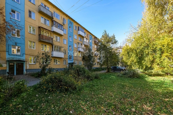 
   Продам 1-комнатную, 32.4 м², Пермитина ул, 8

. Фото 24.