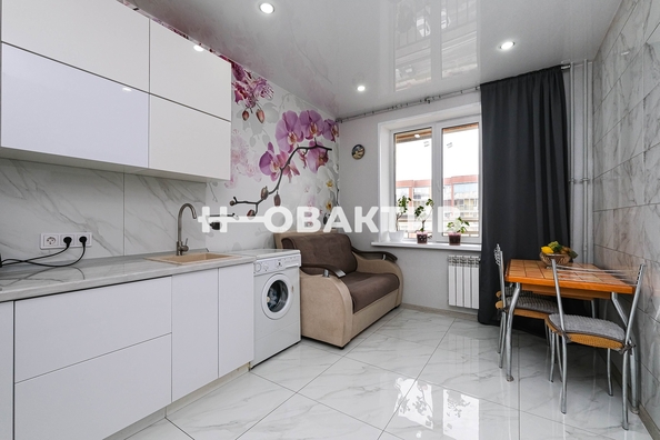 
   Продам 1-комнатную, 41.1 м², Юности ул, 3

. Фото 1.