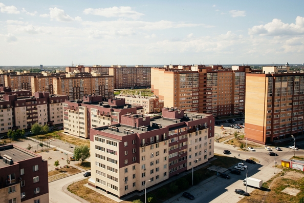 
   Продам 1-комнатную, 42.4 м², Юности ул, 7

. Фото 4.