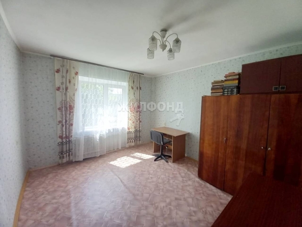 
   Продам 2-комнатную, 52.3 м², Курчатова ул, 11

. Фото 4.