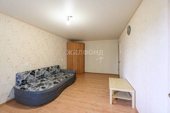 
   Продам 3-комнатную, 62.4 м², Флотская ул, 19

. Фото 2.