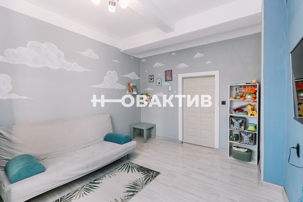 
   Продам 3-комнатную, 77.9 м², Урицкого ул, 37

. Фото 27.