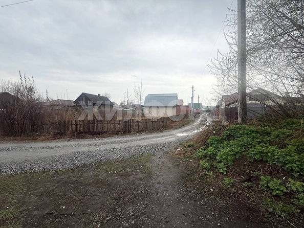 
   Продам дом, 38.9 м², Новосибирск

. Фото 2.