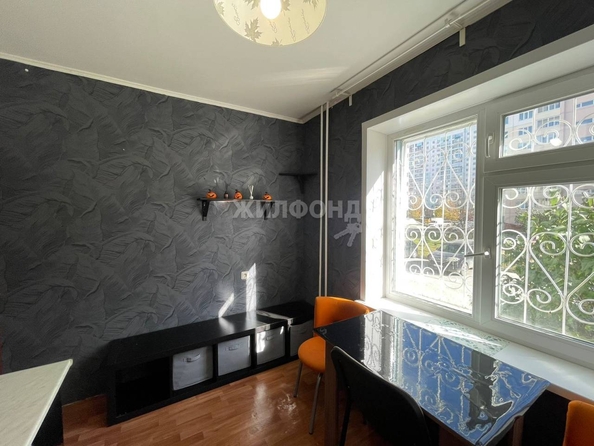 
   Продам 1-комнатную, 38 м², Гребенщикова ул, 11/1

. Фото 2.