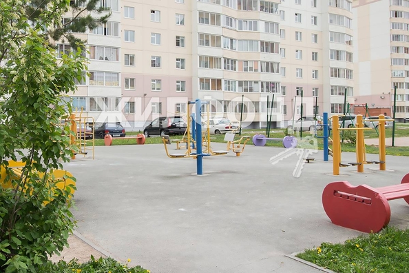 
   Продам 1-комнатную, 38 м², Гребенщикова ул, 11/1

. Фото 18.