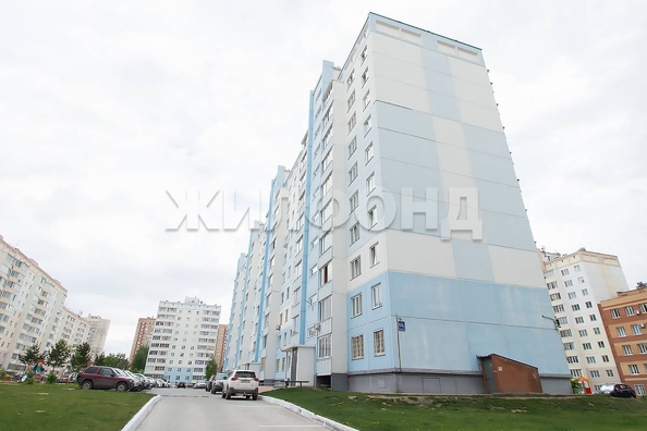 
   Продам 1-комнатную, 37.3 м², Гребенщикова ул, 11/1

. Фото 3.