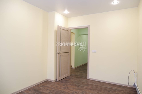 
   Продам 1-комнатную, 40.5 м², Александра Чистякова ул, 2/1

. Фото 6.