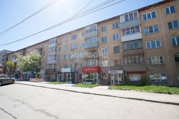 
   Продам 2-комнатную, 43.7 м², Нарымская ул, 11

. Фото 17.