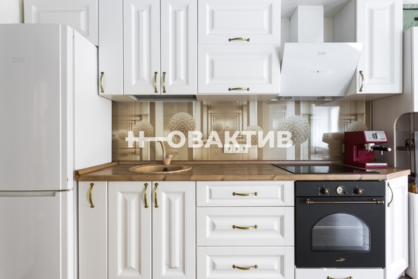 
   Продам 1-комнатную, 35 м², Кубовая ул, 115

. Фото 5.