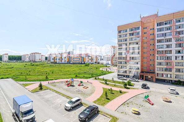 
   Продам 1-комнатную, 25.4 м², Дмитрия Шмонина ул, 4

. Фото 30.