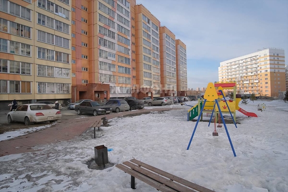 
   Продам 1-комнатную, 25.4 м², Дмитрия Шмонина ул, 4

. Фото 32.