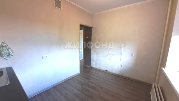 
   Продам 1-комнатную, 32.5 м², Ключ-Камышенское Плато ул, 20

. Фото 13.