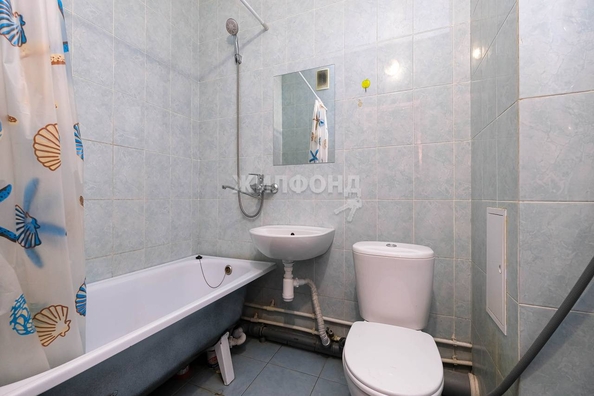 
   Продам 1-комнатную, 32.7 м², Дмитрия Шмонина ул, 10/1

. Фото 4.