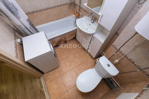 
   Продам 1-комнатную, 38 м², Плахотного ул, 53/1

. Фото 17.