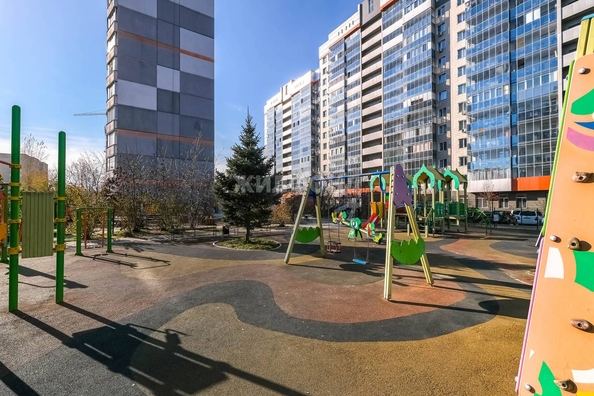 
   Продам 1-комнатную, 38 м², Плахотного ул, 53/1

. Фото 21.