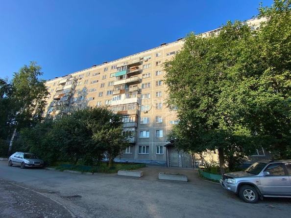 
   Продам 2-комнатную, 45.7 м², Кошурникова ул, 7/1

. Фото 4.