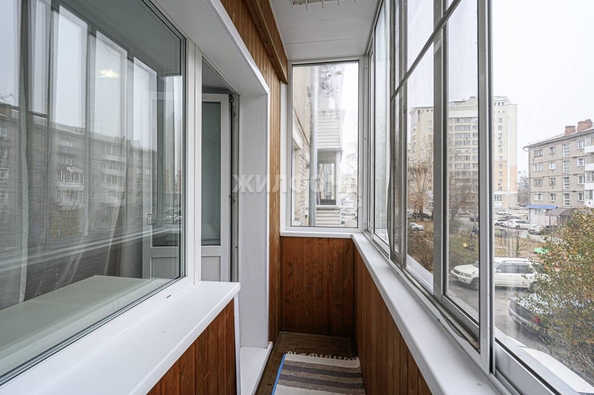 
   Продам 3-комнатную, 56.4 м², Блюхера ул, 36

. Фото 22.