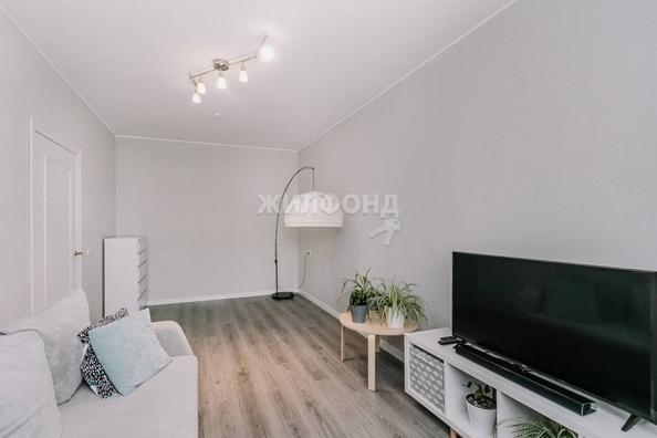 
   Продам 2-комнатную, 58.8 м², Дмитрия Шамшурина ул, 1

. Фото 10.