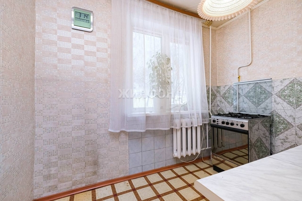 
   Продам 2-комнатную, 43.4 м², Столетова ул, 19

. Фото 11.