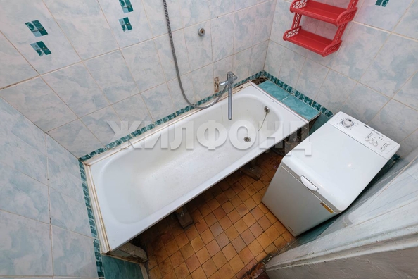 
  Продается 3-комн. квартира, 75.9 м², Красный пр-кт, д. 33
. Фото 5.