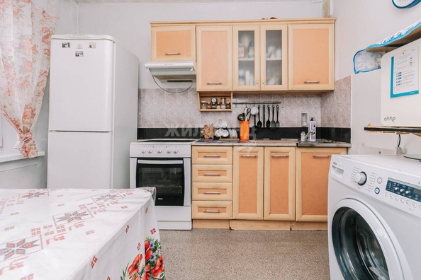 
   Продам 3-комнатную, 62.4 м², Родники ул, 1

. Фото 5.